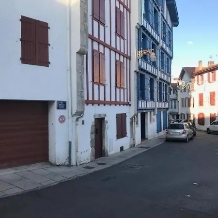 Ciboure, 2 Pièces, 4 Personnes - Fr-1-4-537 * Ciboure
