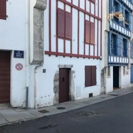Ciboure, 2 Pièces, 4 Personnes - Fr-1-4-537 *